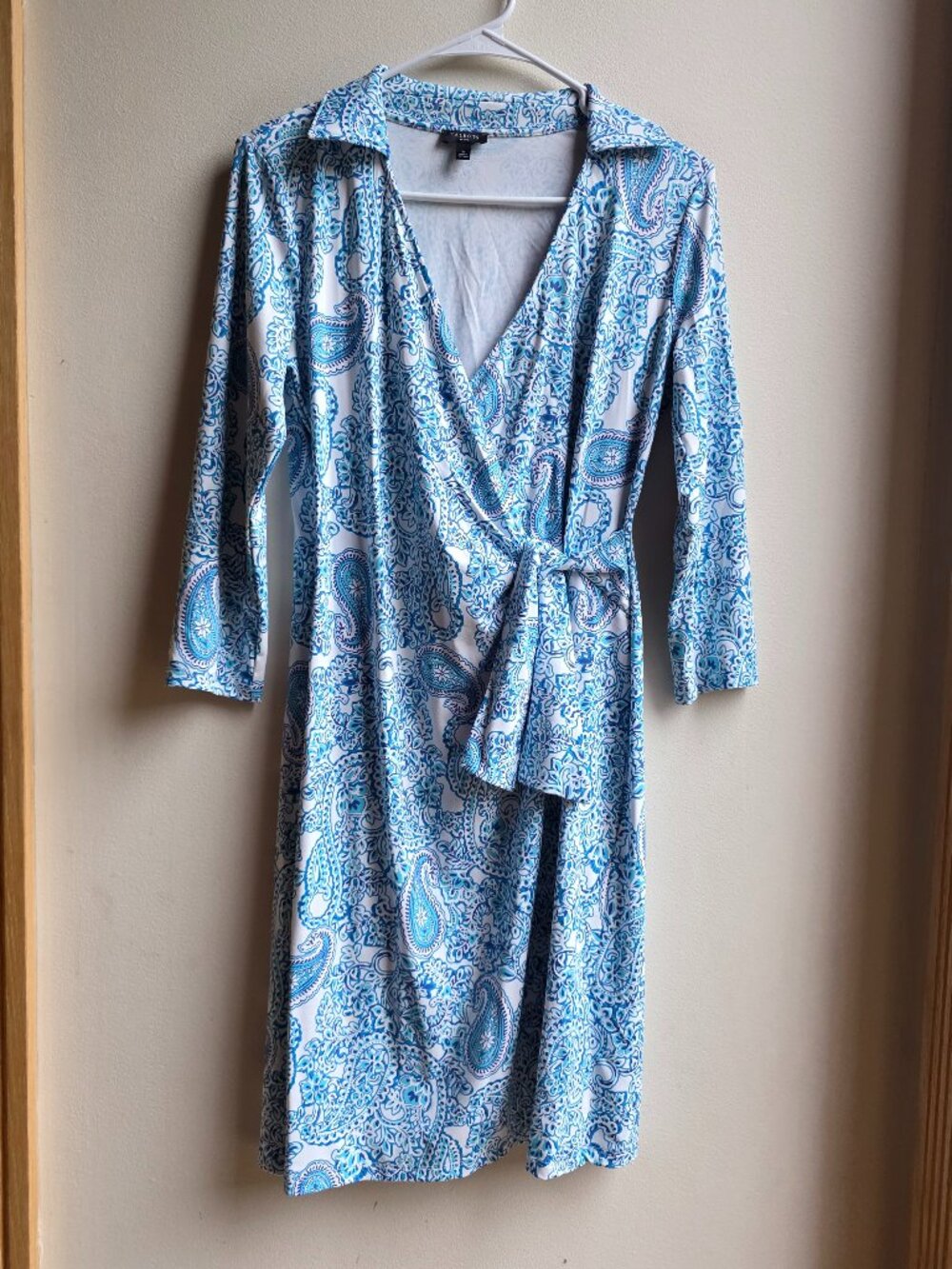 Talbots Blue Paisley Jersey Wrap Dress Size Petite Small